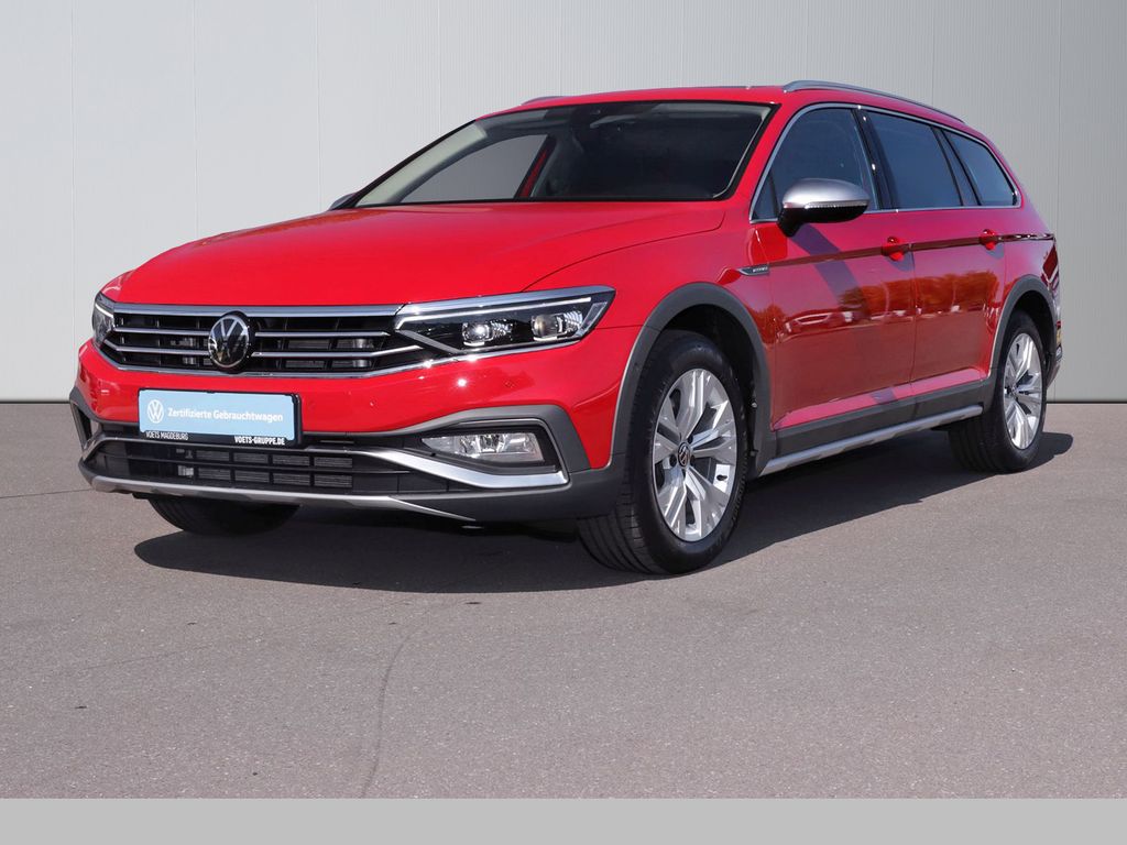 PASSAT ALLTRACK TDI 4M DSG IQ-LIGHT+PANO+AHK+NAV