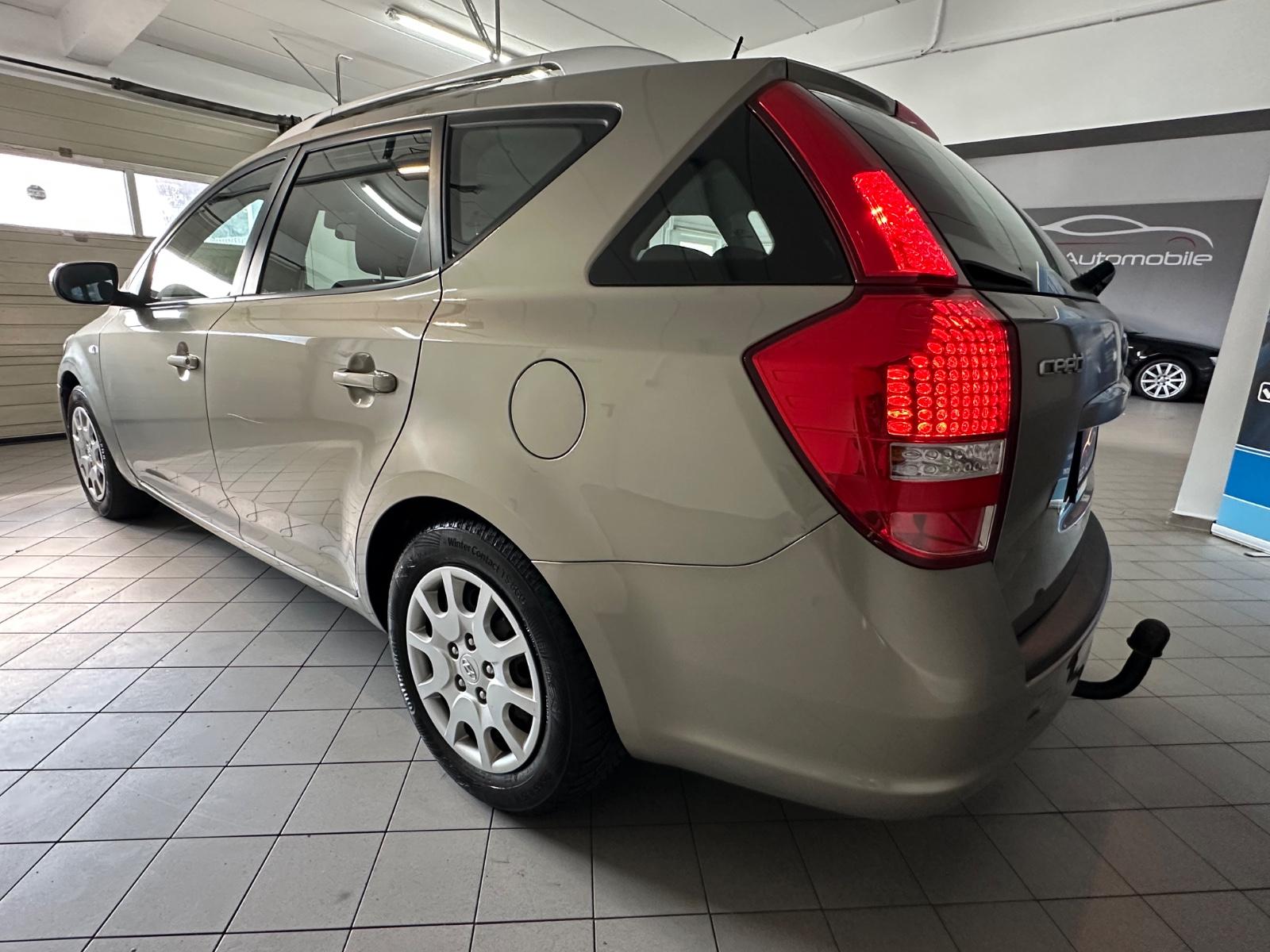 Kia cee'd Sportswagon 1.6 CRDi/6 Gang/AHK/Euro 5