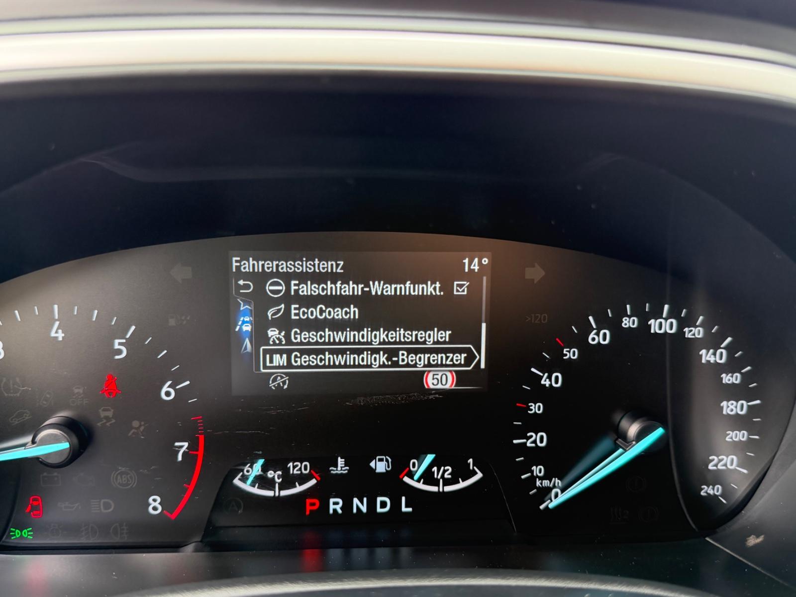 Ford Focus Lim. Cool & Connect/Navi/Keyless/Tempomat