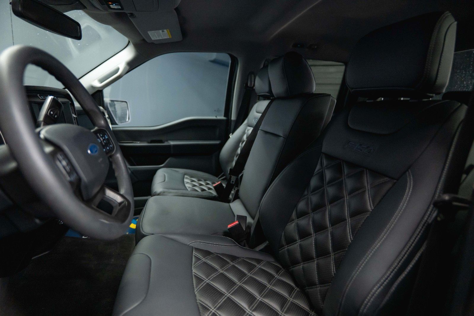 Fahrzeugabbildung Ford F150 5.0L V8 4x4 Offroad SuperCrew RAPTOR 19%