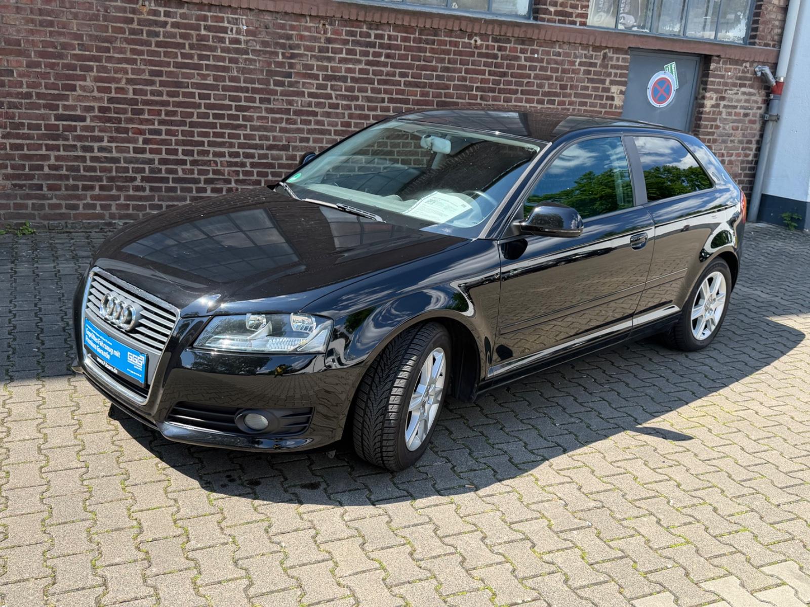 Audi A3 1.4 TFSI Attraction**Inspektion Neu*82876 Km*