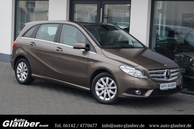 Mercedes-Benz B 180 Automatik/Memory/Klapptisch/SHZ/PTS/1.Hand