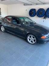 BMW Bmw e39 528i - BMW 528 aus 1997: 528i