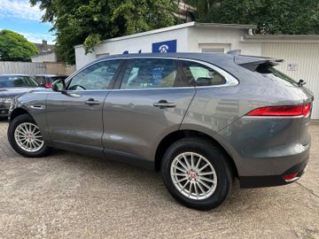 Jaguar F-Pace - 3