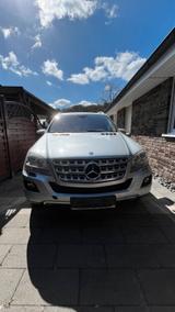 Mercedes-Benz Mercedes ML320 4 MATIC - Mercedes-Benz ML 320 in Leverkusen