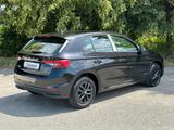 Skoda Fabia 130 1.0MPi Climatronic KAMERA+PDC LM15"