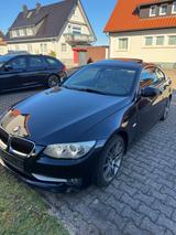 BMW 330d xDrive Coupé - - BMW 330 mit Diesel-Antrieb: Coupé
