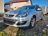 Opel Astra Sports Tourer 1.4 Turbo Edition 103 Au...