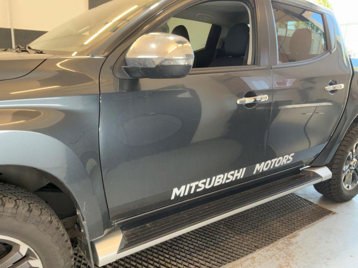 Mitsubishi L200 Spirit Doppelkabine 4WD Kamera AHK LED