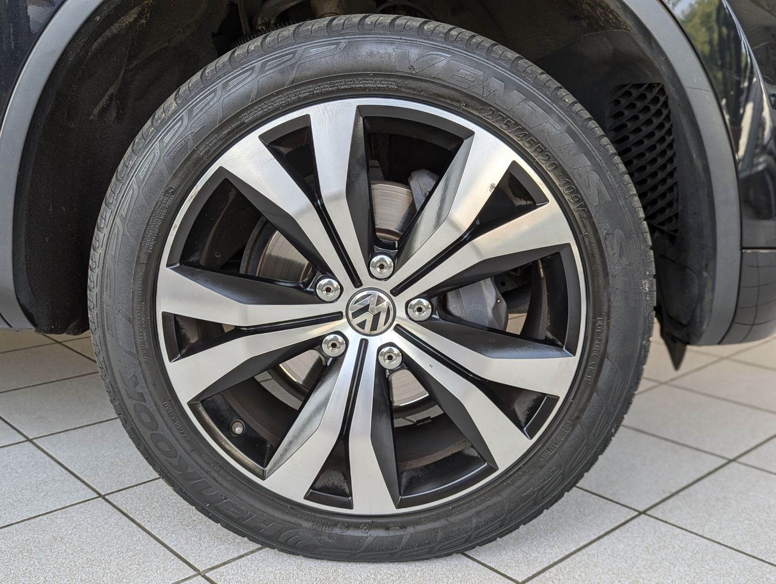 VW Touareg V6 TDI Pano Bi-Xen Memory DYNAUDIO StHz - Image 10
