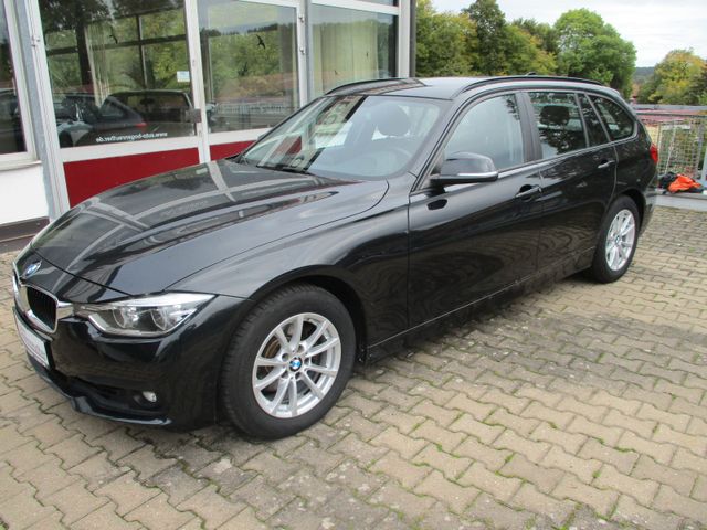 BMW 320i Touring Advantage*1. Hand+LED*Leder+Navi