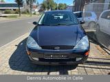 Ford Focus 1.6 Ghia - Ford aus 2001