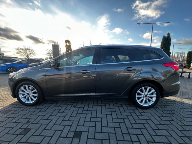 Ford Focus  Turnier Titanium