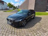 Volvo V60 T8 Recharge AWD R Design Expression NUR 45T - Volvo V60 in Bochum