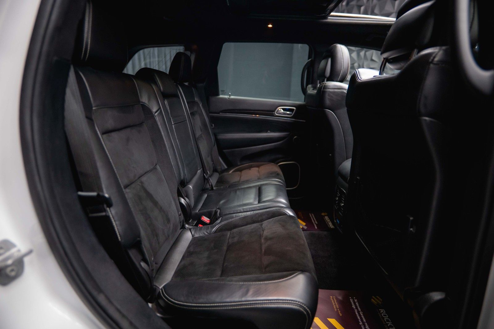 Fahrzeugabbildung Jeep Grand Cherokee 6.4 SRT V8 *Unfallfrei*Pano*COC*