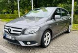 Mercedes-Benz B 200 BlueEFFICIENCY -