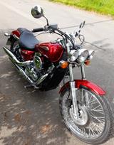Honda Shadow Spirit 750 (RC53) Rot Sondermodell  - HONDA SHADOW 750