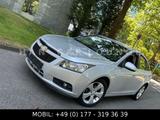 Chevrolet Cruze 1.8*AUTOMATIK*ALUFELGEN*NAVI*KLIMAAUT - Chevrolet Gebrauchtwagen von 2011