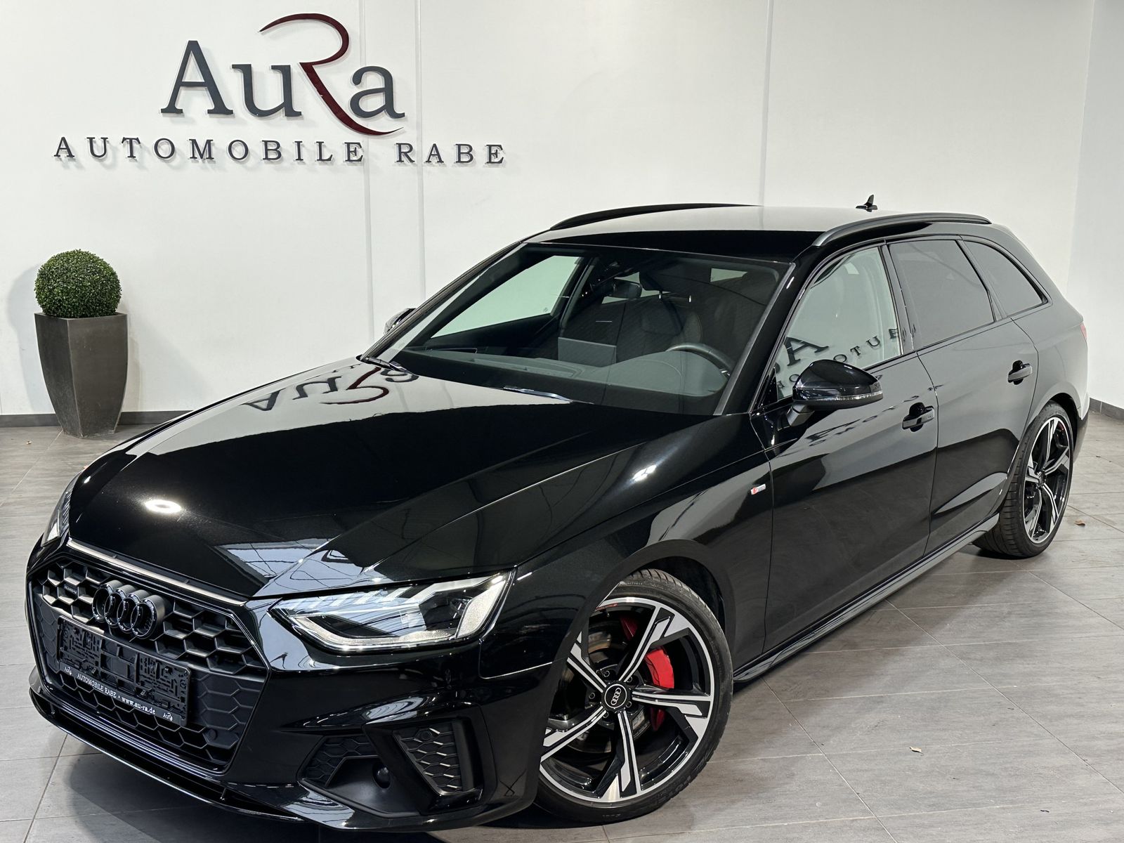 Fahrzeugabbildung Audi A4 Avant 50 TDI Qu S-Line Black NAV+LED+AHK+B&O