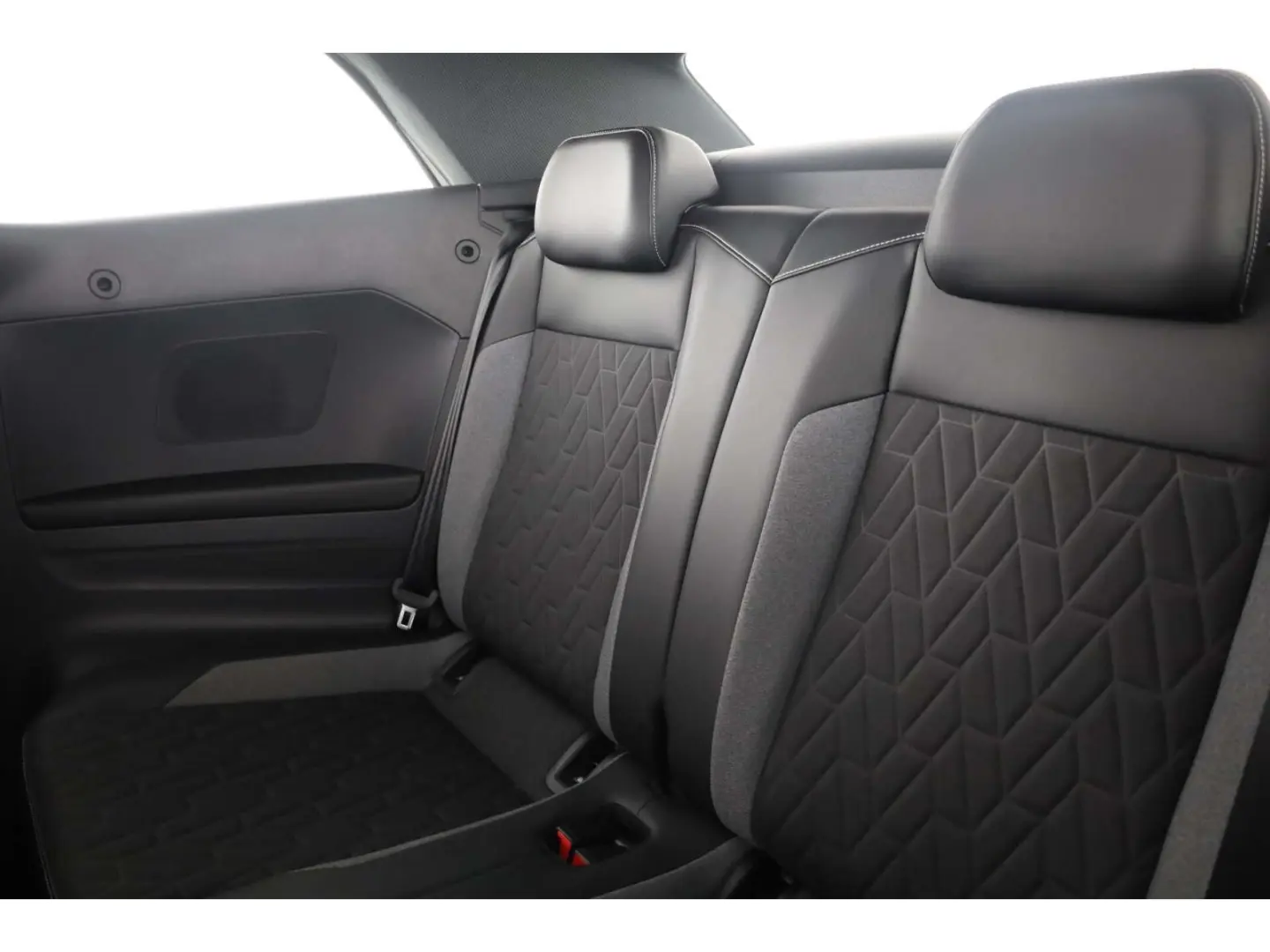 Volkswagen T-Roc Cabriolet 1.0 TSI GOAL 6Gg. NAV/LED/RFK/SH, миниатюра 11