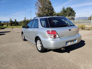 Subaru Impreza - 3