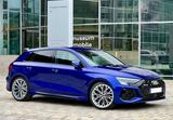 Audi RS3 San Marino Blau 360° Massage Head Up Carbon - Audi RS3: Sportwagen