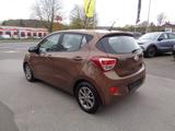 Hyundai i10  World Cup Edition 1.0 - Hyundai i10 Gebrauchtwagen in Aachen