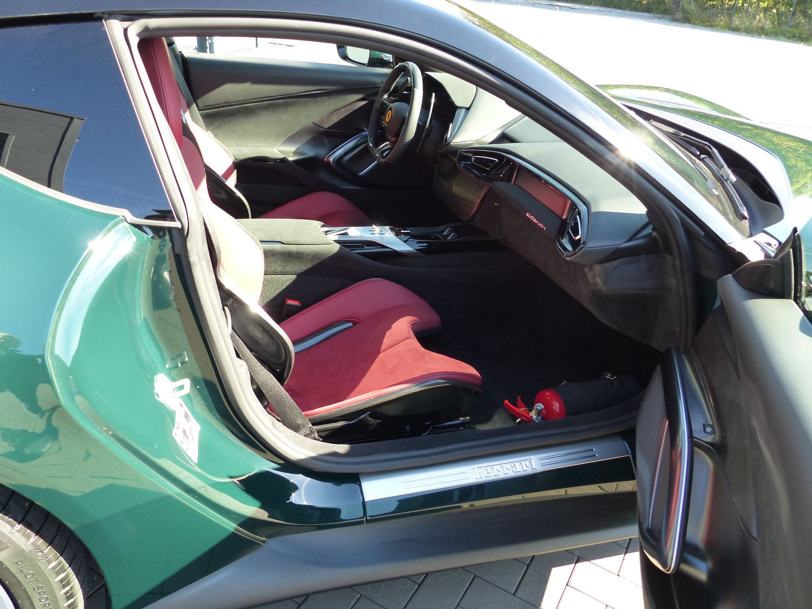 Fahrzeugabbildung Ferrari *Ferrari Historical Colour-Verde British Racing*