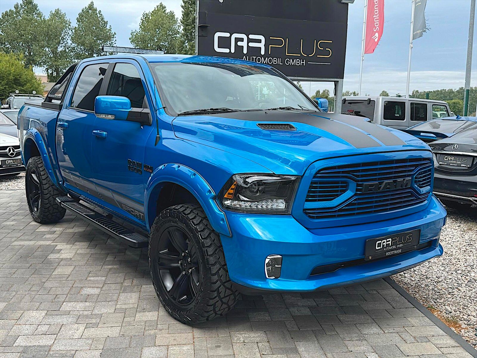 Fahrzeugabbildung Dodge RAM 5.7 V8 HEMI SPORT Offroad NIGHT 4x4 LED 19%