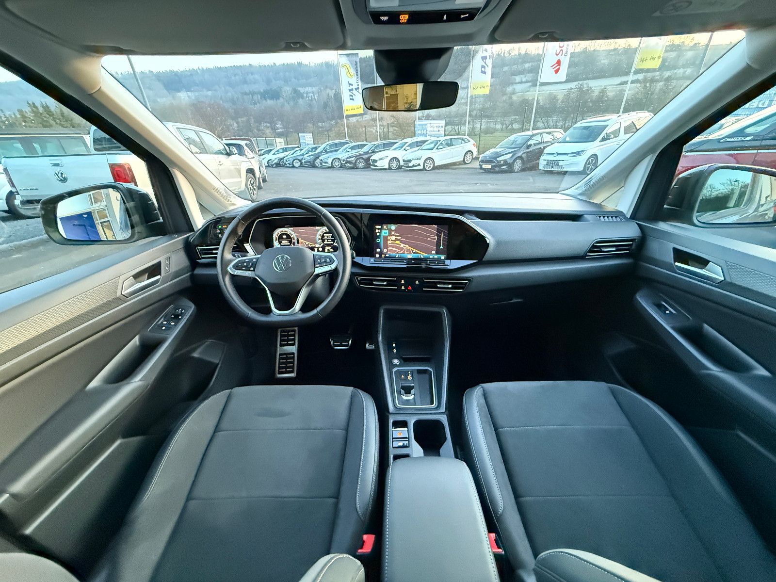 Fahrzeugabbildung Volkswagen Caddy Style TSI DSG ACC AHK Navi LED Kamera SHZ