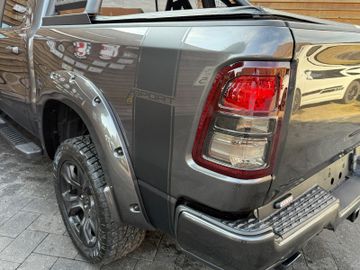 Dodge RAM - 12