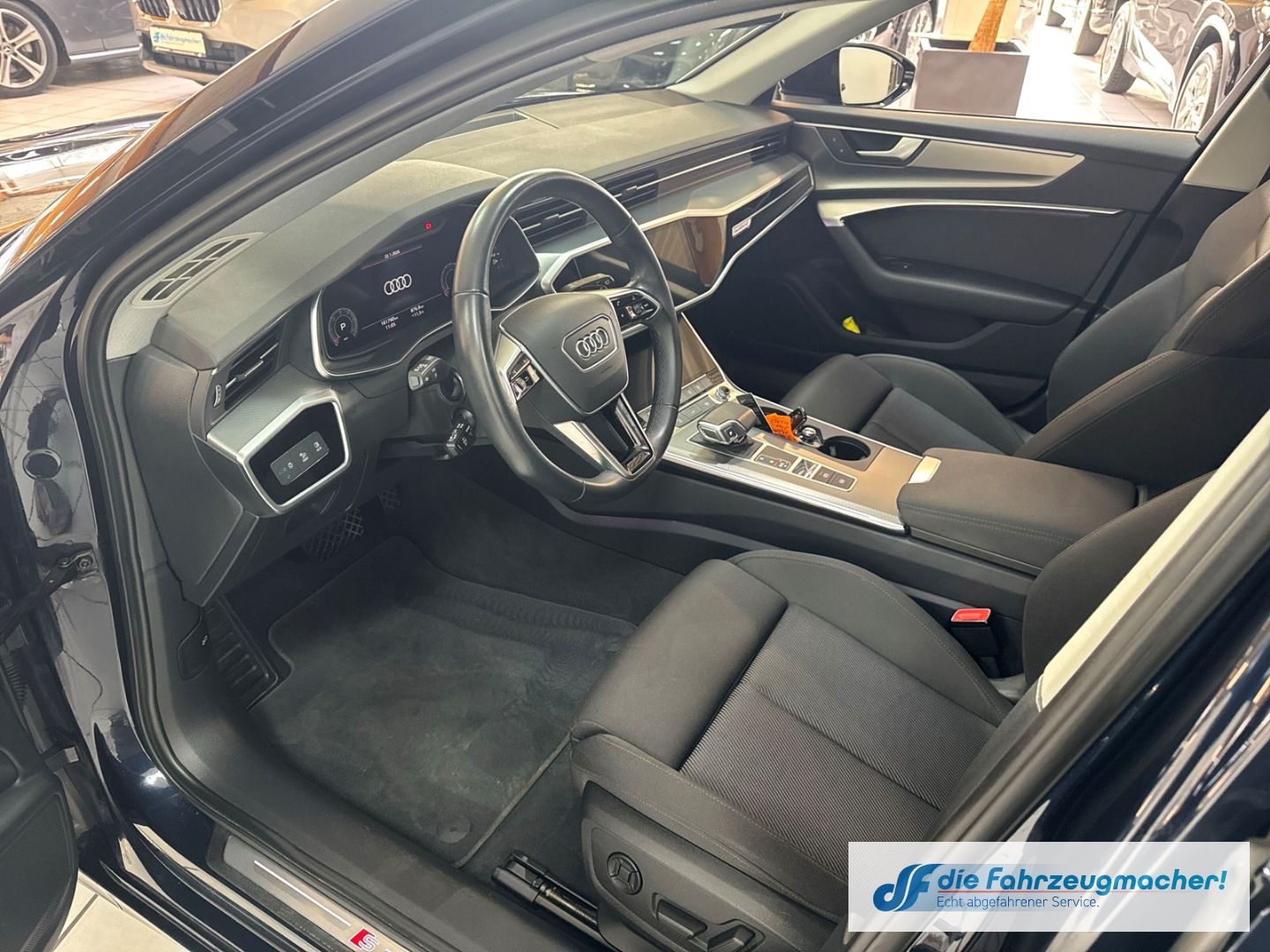 Fahrzeugabbildung Audi A6 Avant 50 TDI quattro sport S-Line Luftfederun