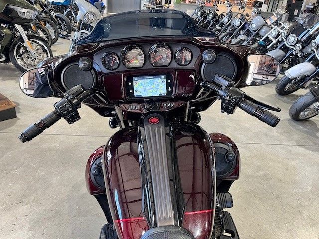 Fahrzeugabbildung Harley-Davidson FLHXSE Street Glide Screamin Eagle 117cui