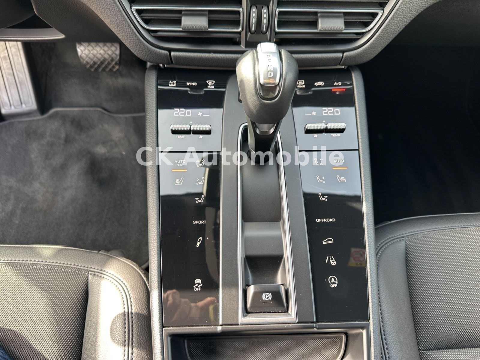 Fahrzeugabbildung Porsche Macan S Car Connect/Navi/LED/BOSE/Kamera/AHK