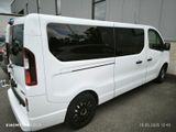 Opel Vivaro Tourer 8 Sitzer  - Opel: 8 Sitzer