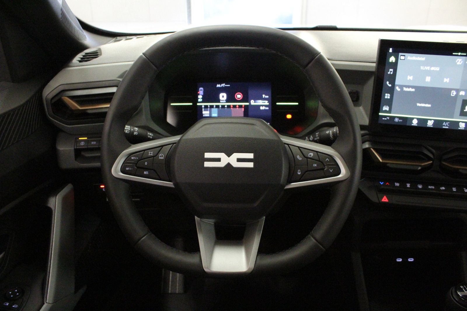 Fahrzeugabbildung Dacia Duster mild hybrid 140 Extreme *Winterp.*MY 26