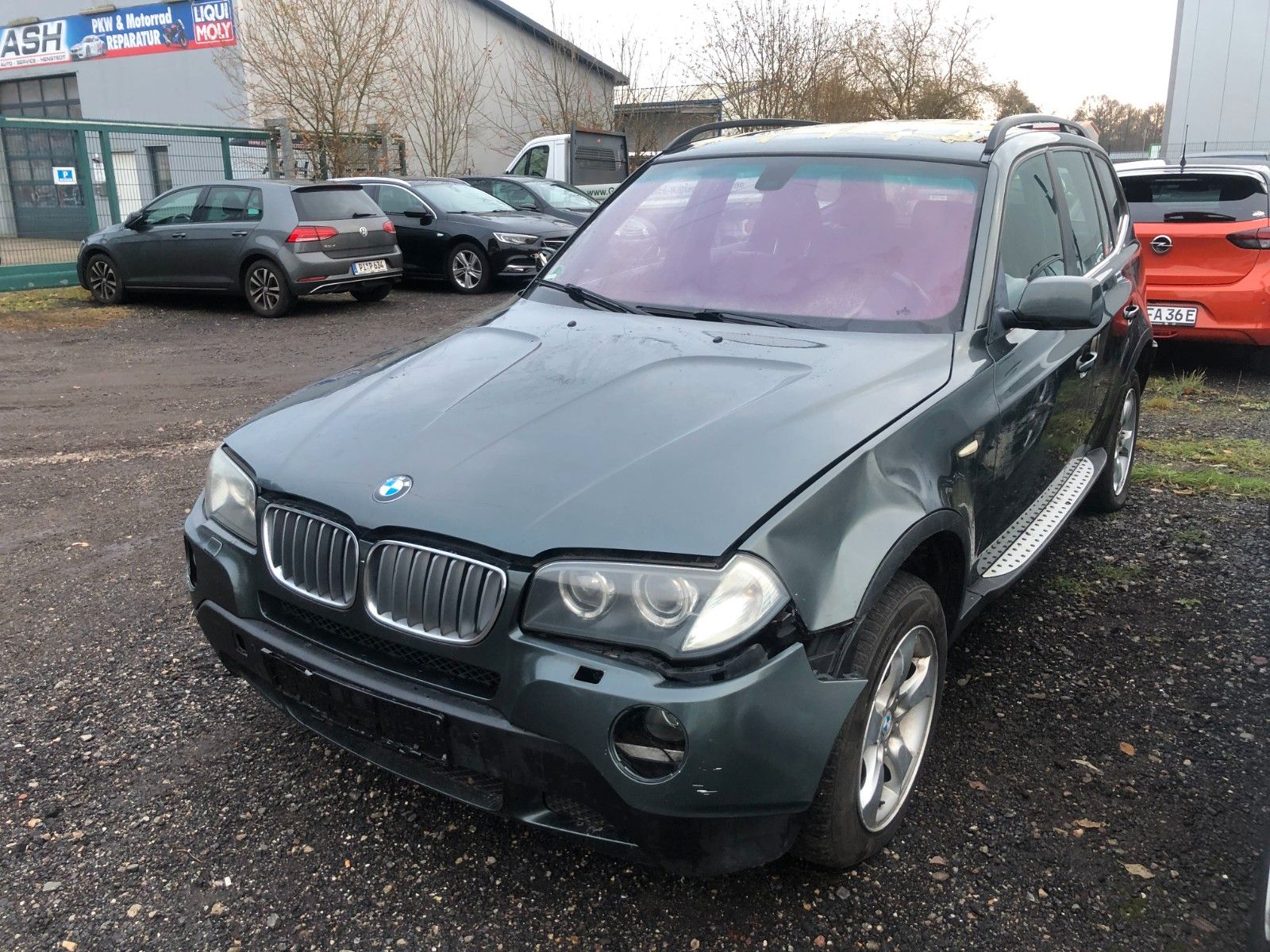 Fahrzeugabbildung BMW X3 3.0d Unfallschaden