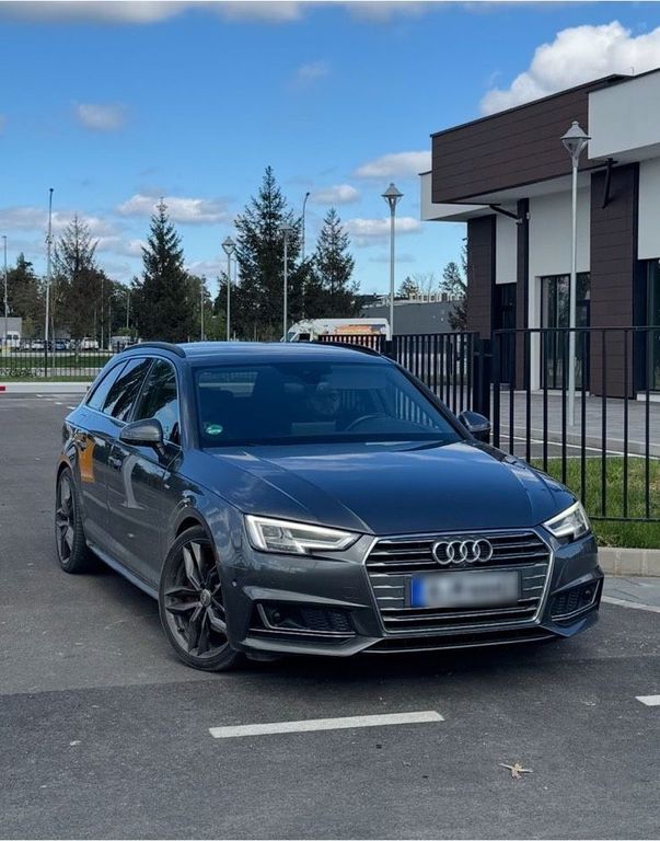 Image of Audi A4