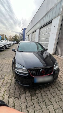 Volkswagen Golf 5 GTI Mit TUV