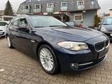BMW 520 d Touring   Scheckheft. Navi / Pano / EGS - BMW 520 Gebrauchtwagen in München