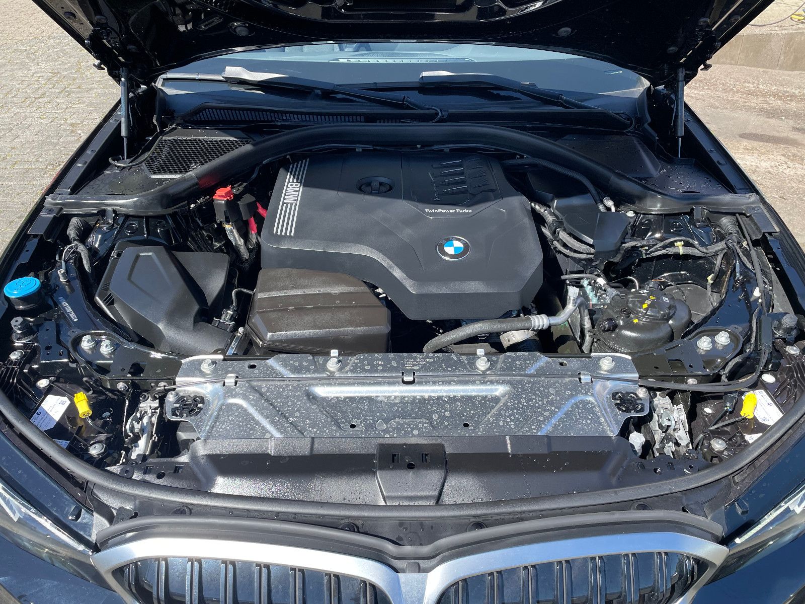 BMW 318 i Touring foto 8