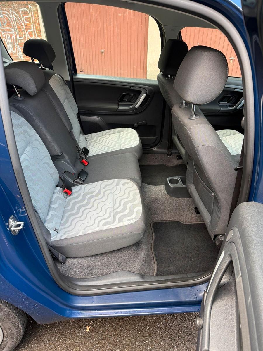 Skoda Roomster 2009 — photo 9