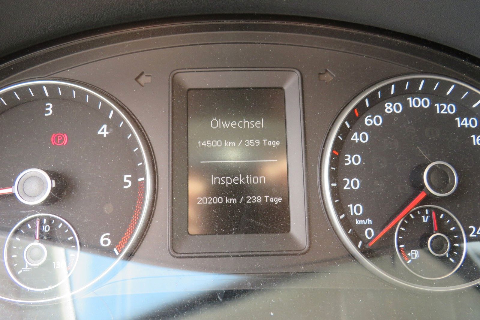 Fahrzeugabbildung Volkswagen Caddy TDI WoMo KLIMA GRA AHK NAVI
