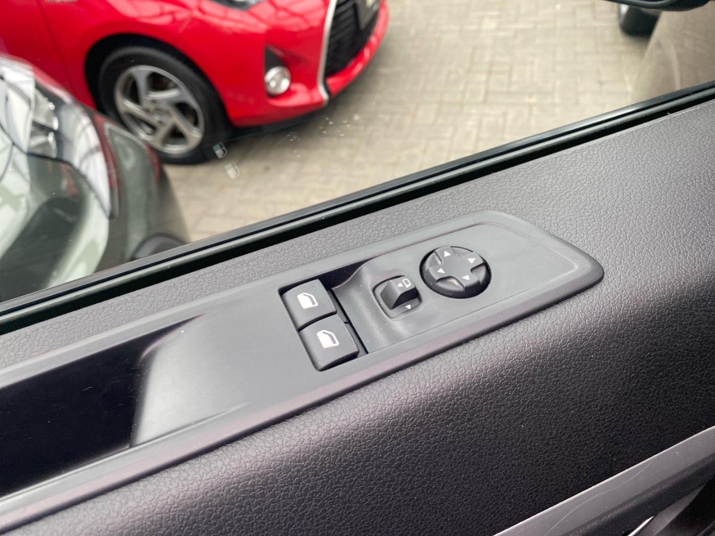 Toyota Proace Verso L1 Executive *Bi-Xenon*PDC*Massage*