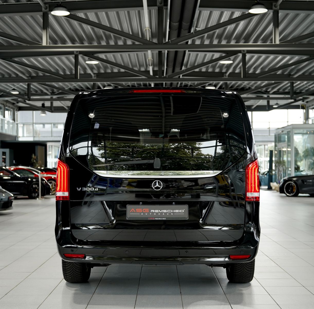 Mercedes Benz V 300