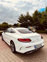 Mercedes-Benz C 220 d Autom. -/AMG-Line/Pano/Kamera/Multibeam