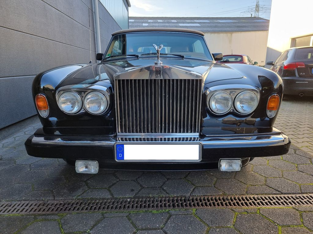 Rolls-Royce Corniche