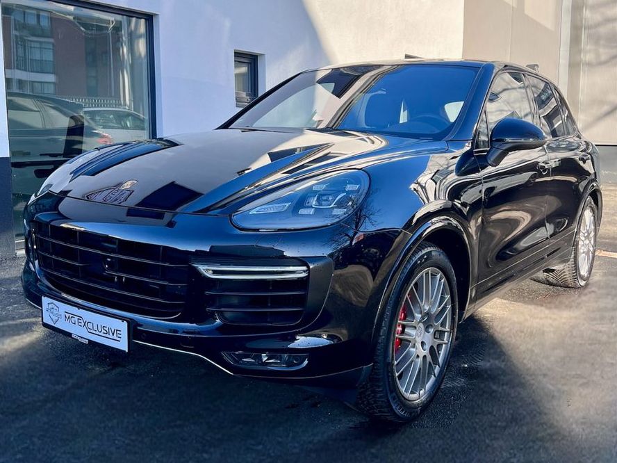 Fahrzeugabbildung Porsche Cayenne Turbo LED/Panorama/AHK/Kamera