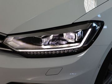 Volkswagen Touran 2.0 DSG R-Line 7-Sitze AHK Kamera