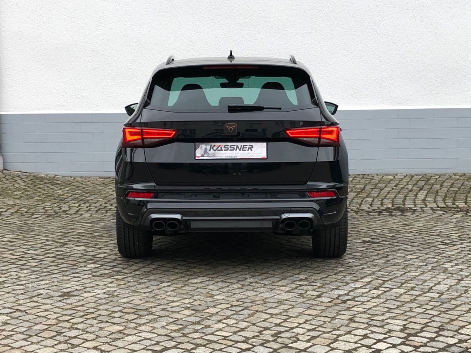 Fahrzeugabbildung CUPRA Ateca VZ 4Drive 2,0 TSI 7-Gang DSG*NAVI